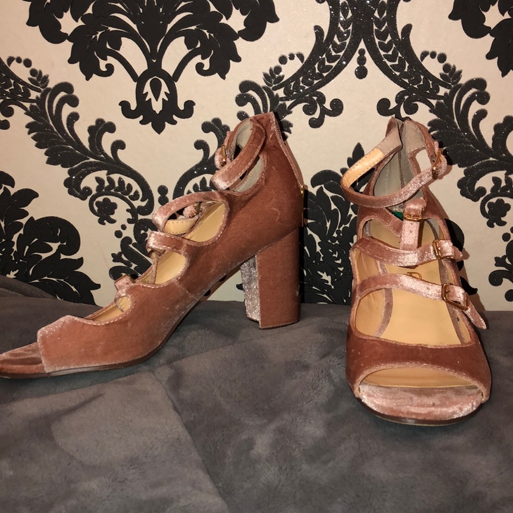 Pink velvet heels